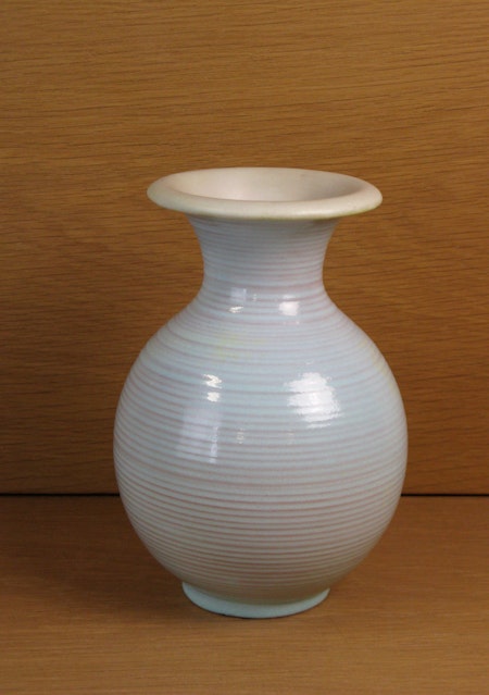 mint green vase 373