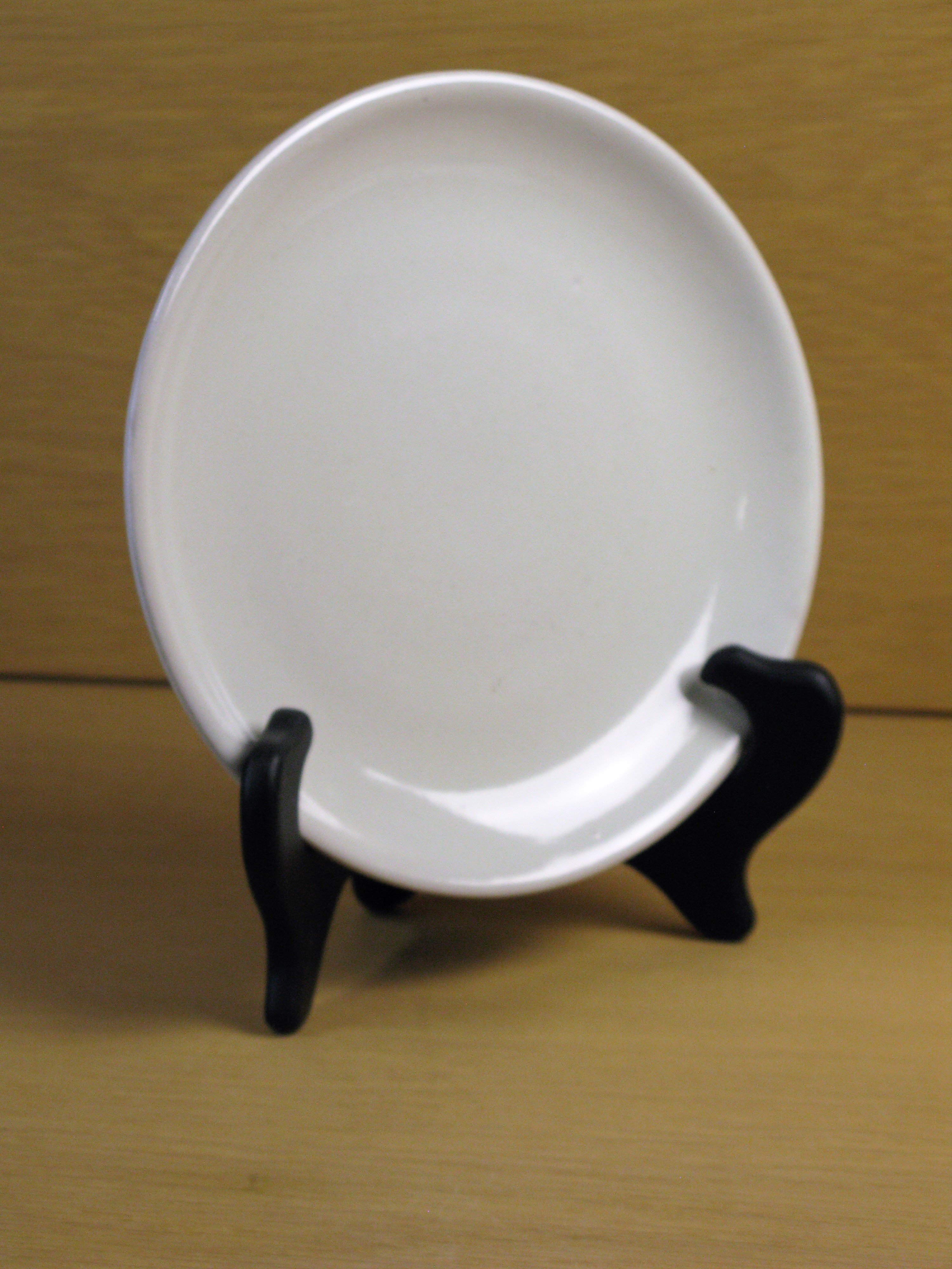 white small plate 100