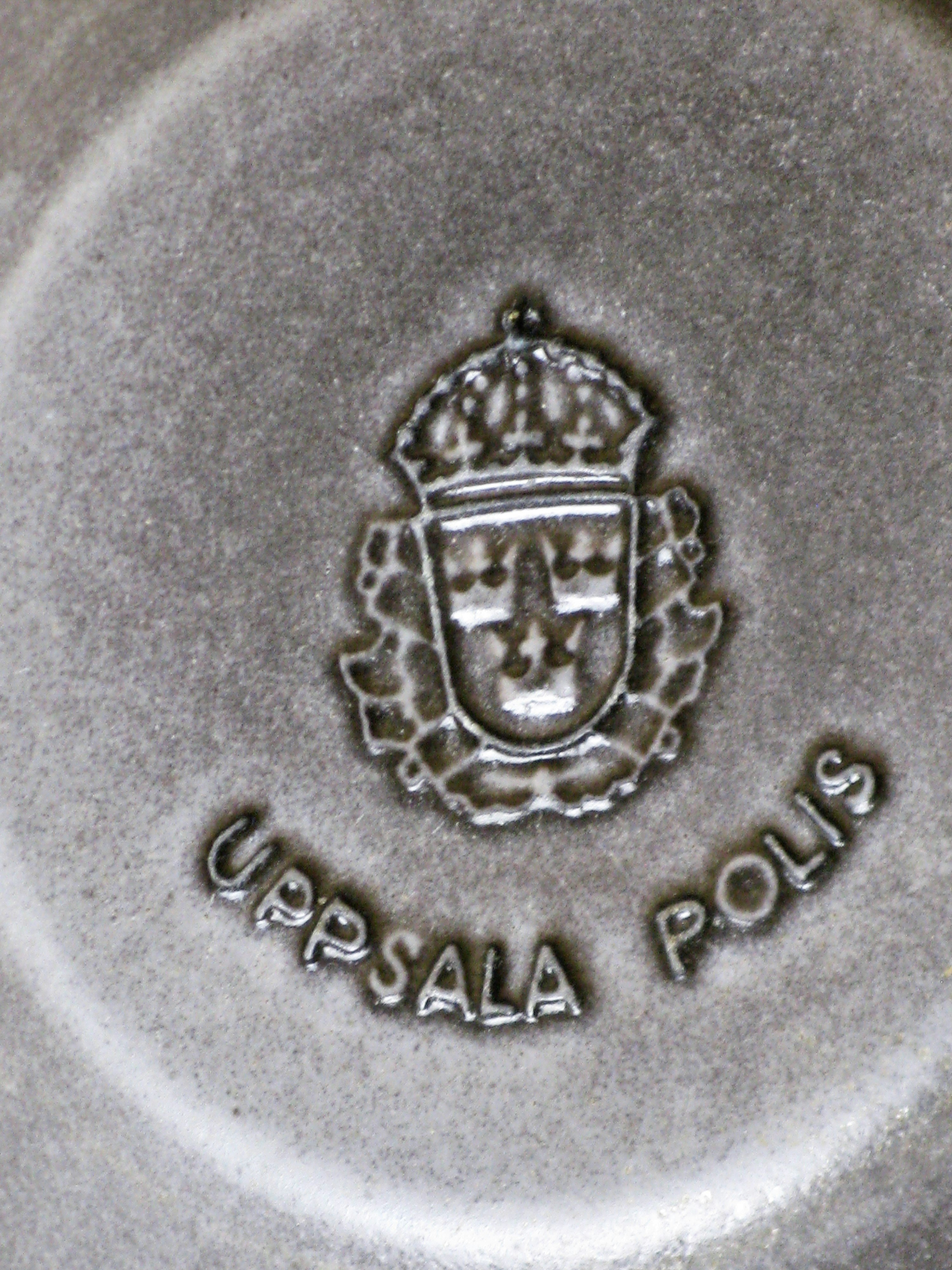 uppsala polis granit ashtray 5209