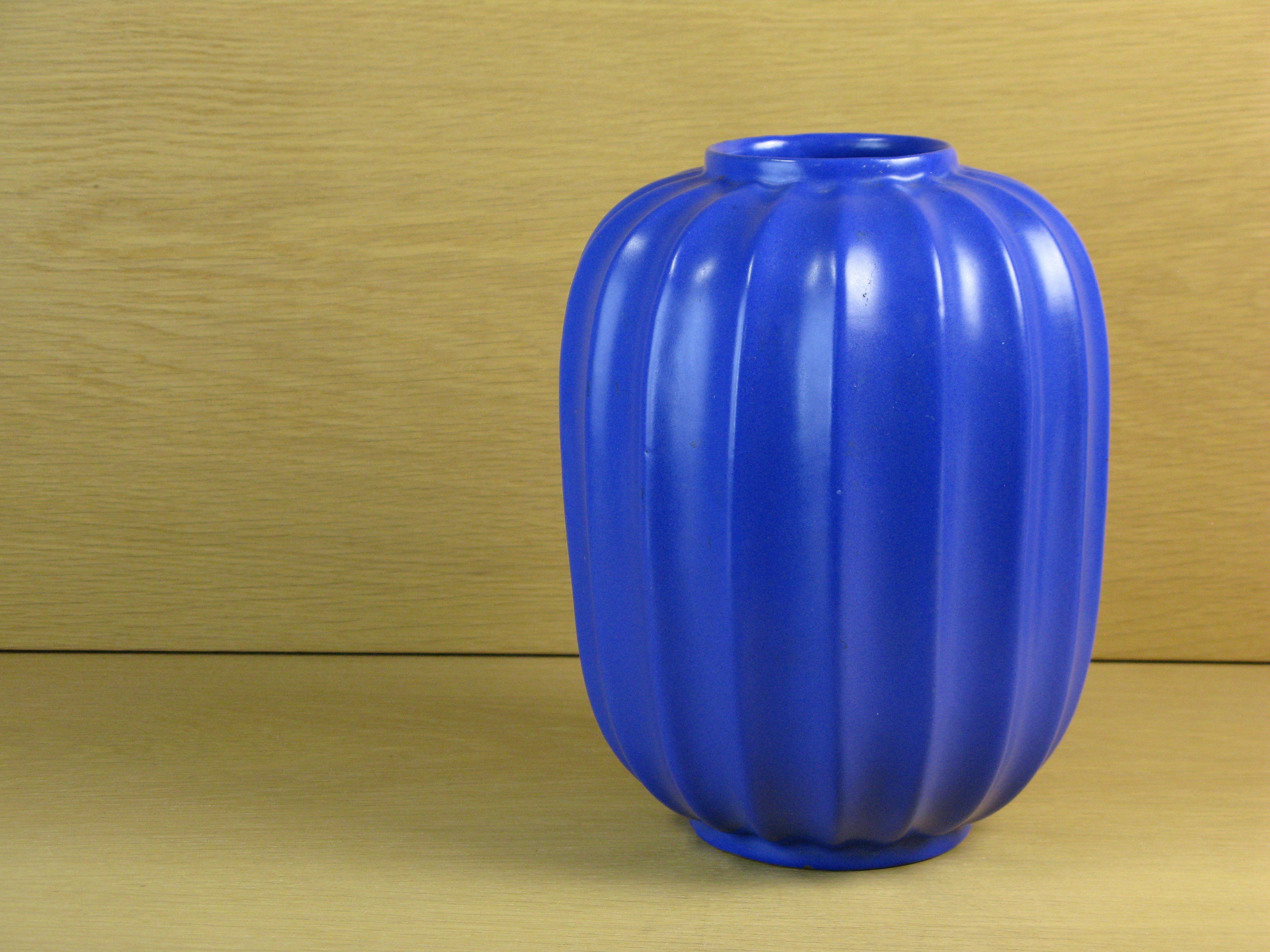 large blue örjan vase