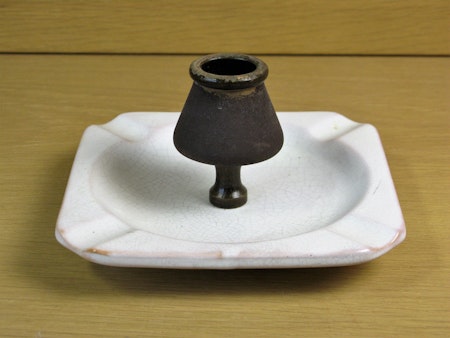 white Ashtray 1 with matchstick container