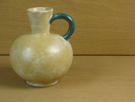yellowish/green vase 332