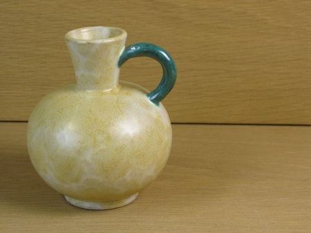 yellowish/green vase 332