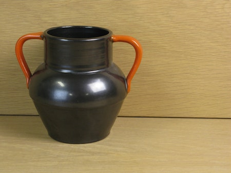 black/orange vase 1561