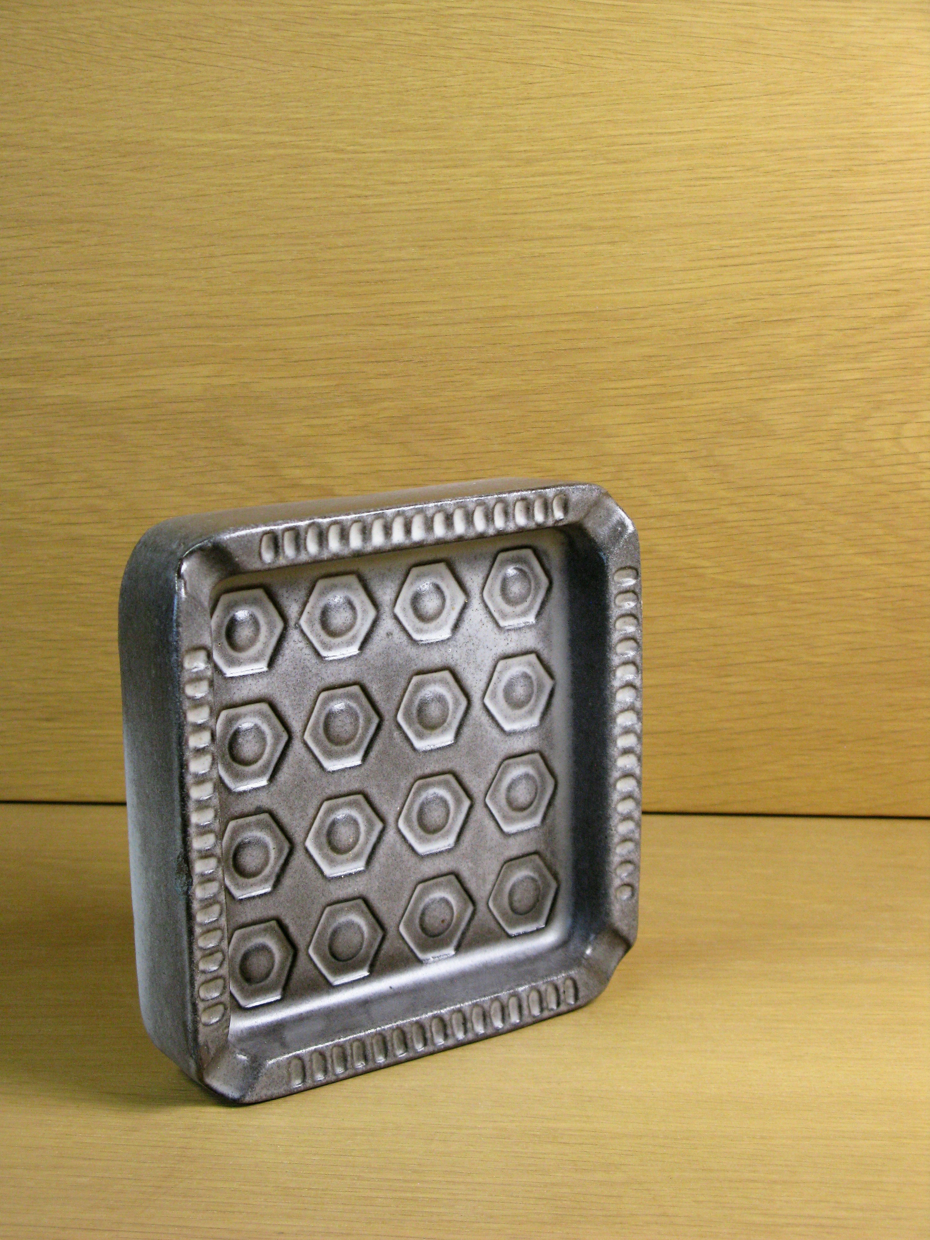 grey ashtray 43130/195