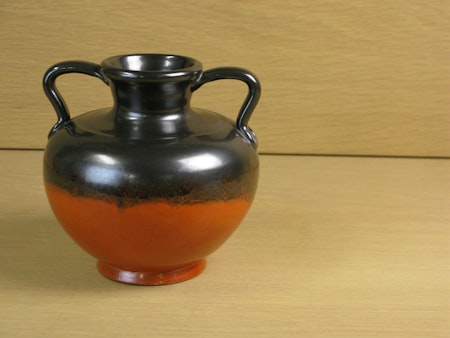 black/orange vase 3201-1
