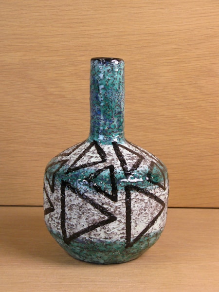 chamotte vase 2312