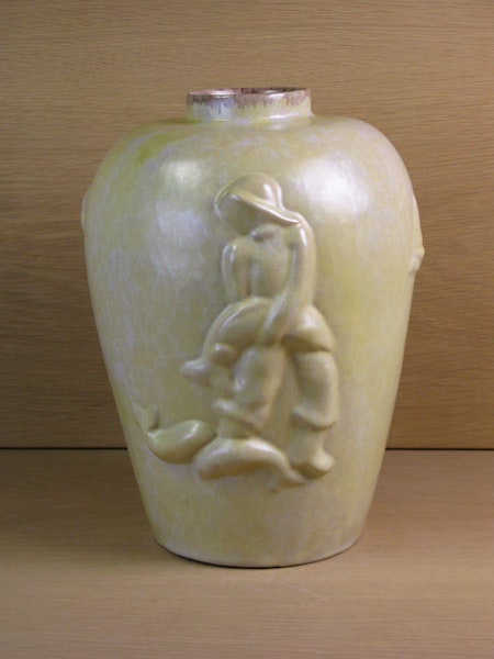 large yellowish vase 297