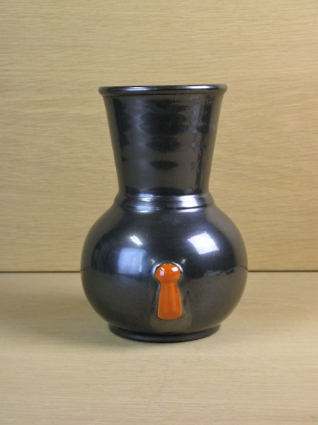 black/orange vase 112