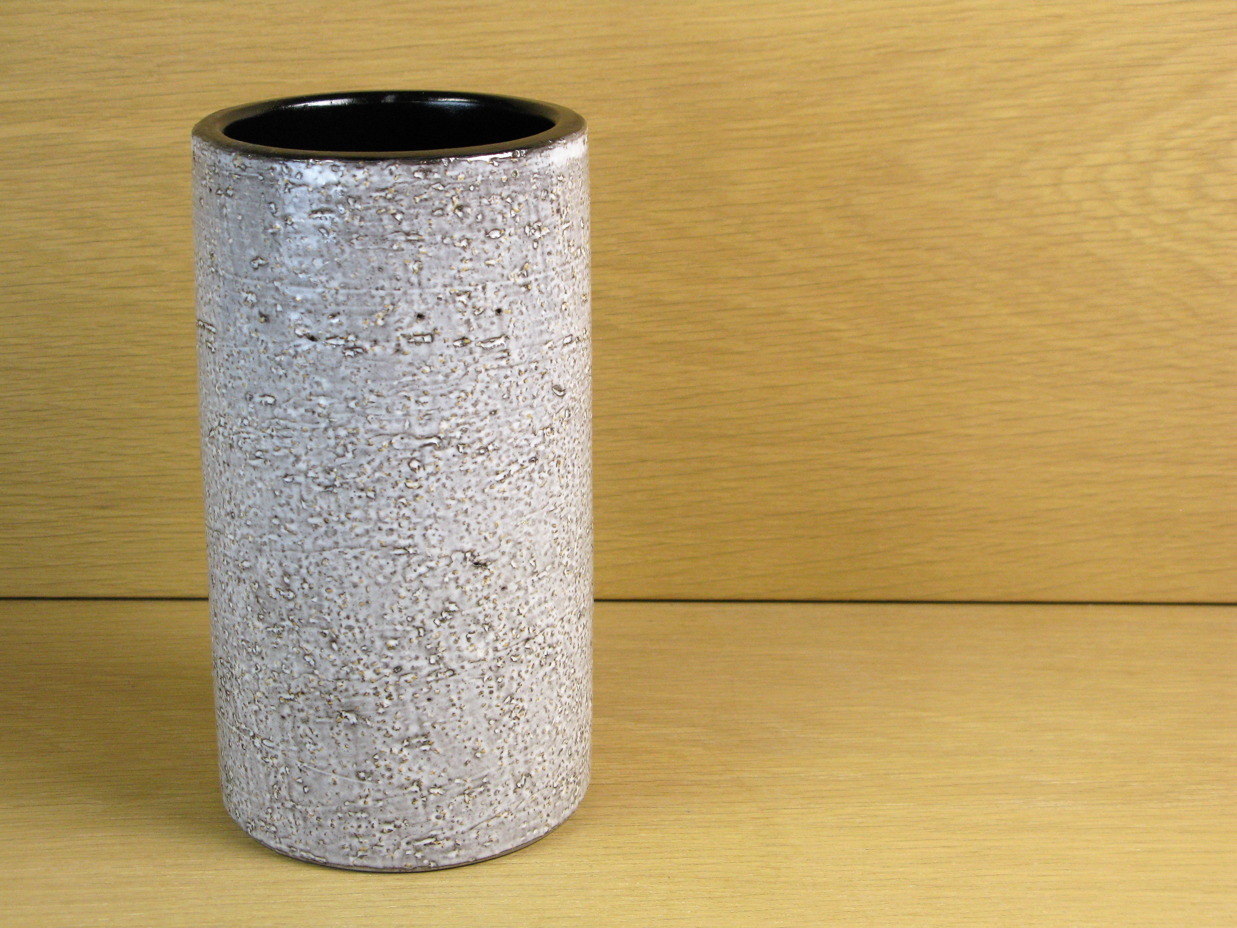 grey fenix vase 3055m