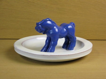 blue horse in white bowl 46