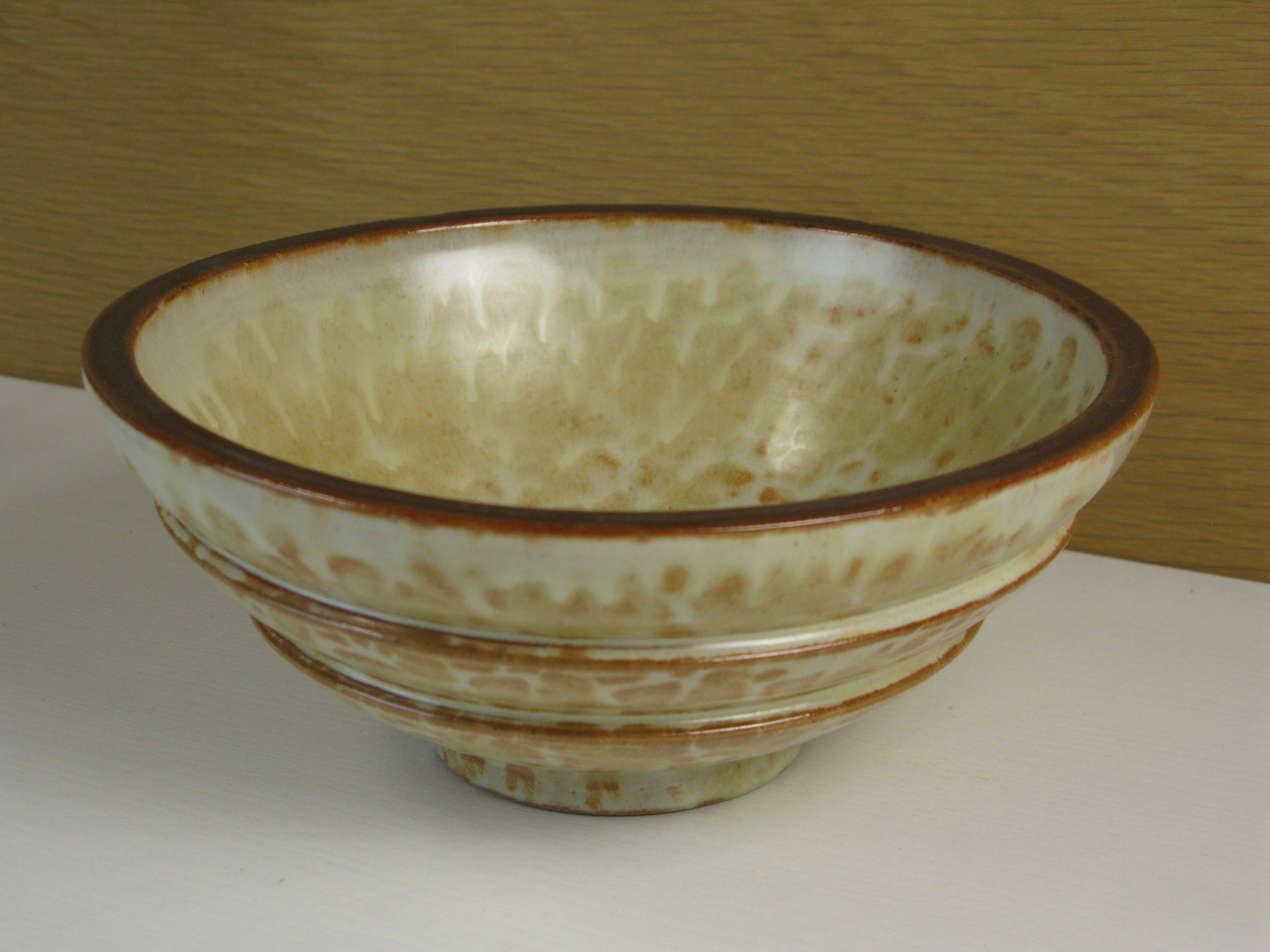 yellowish bowl 199