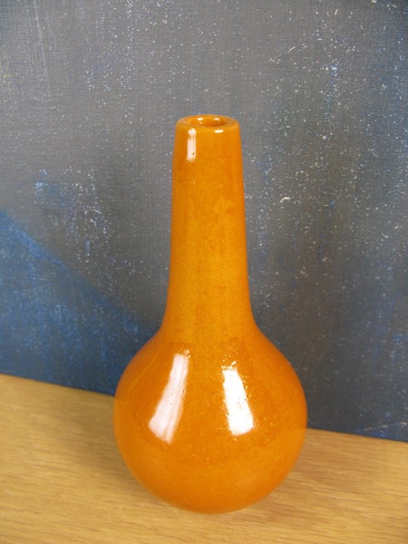 terracotta vase 394