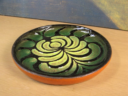 green/orange plate 0187t
