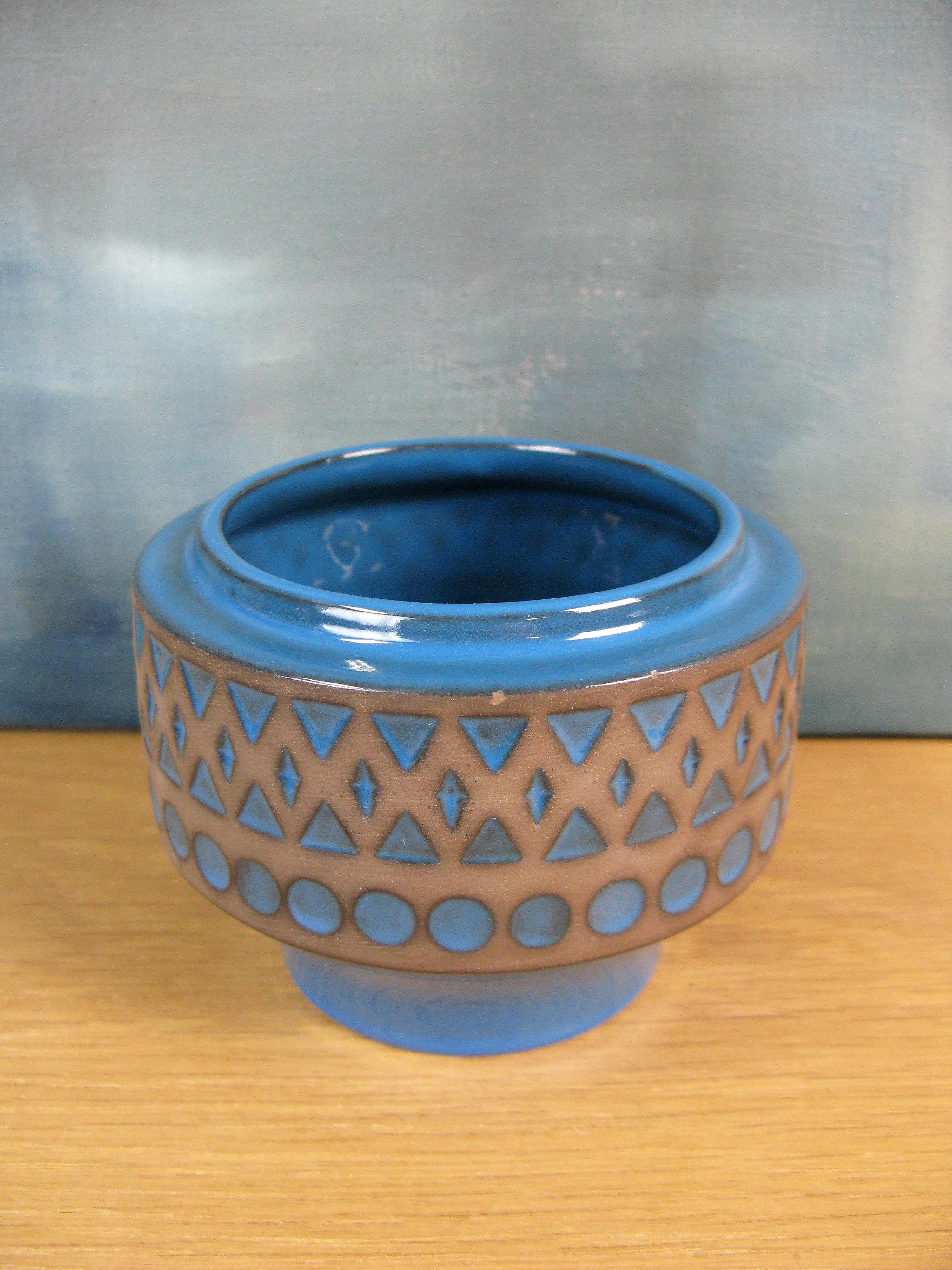 turquoise vase 7021m