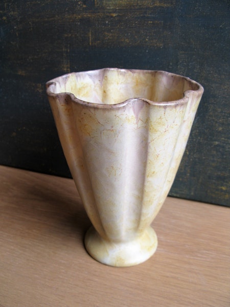brownish vase 3233