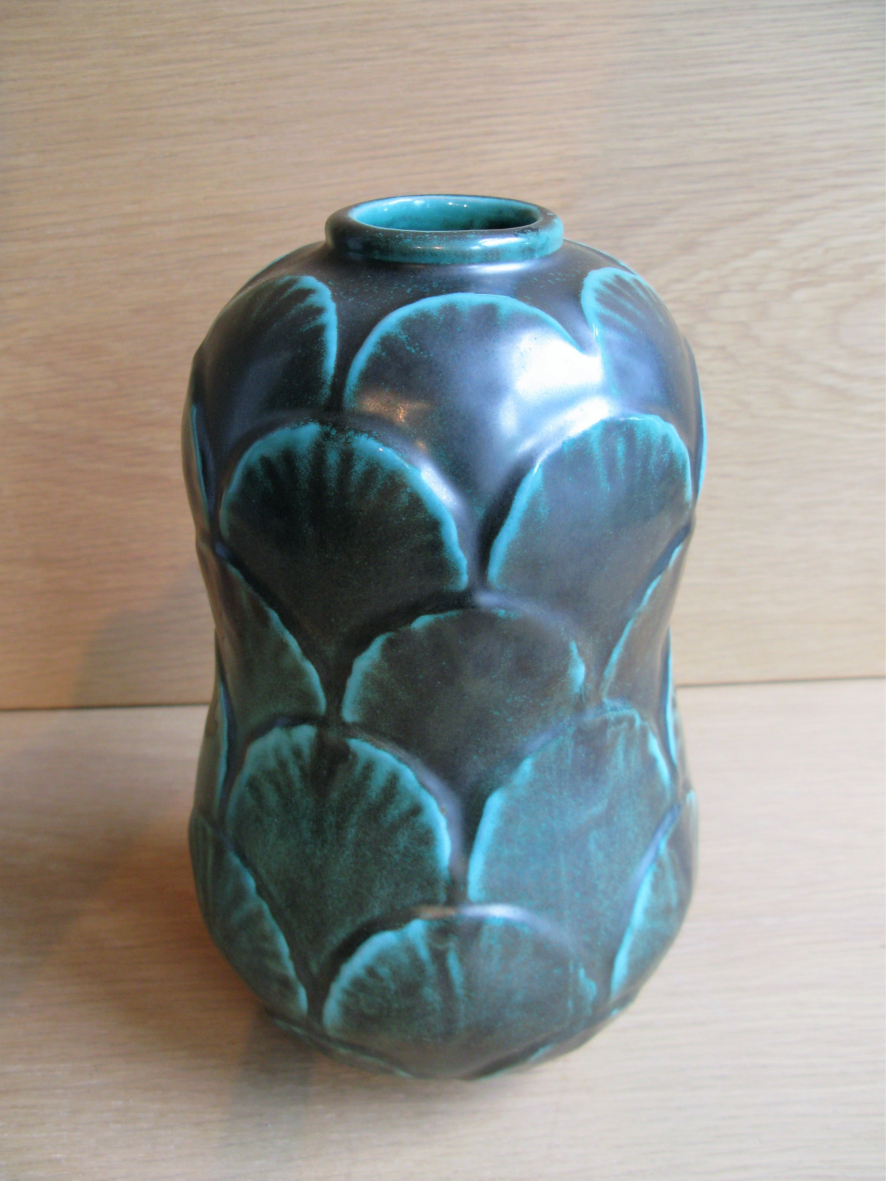 green vase 5058 sold
