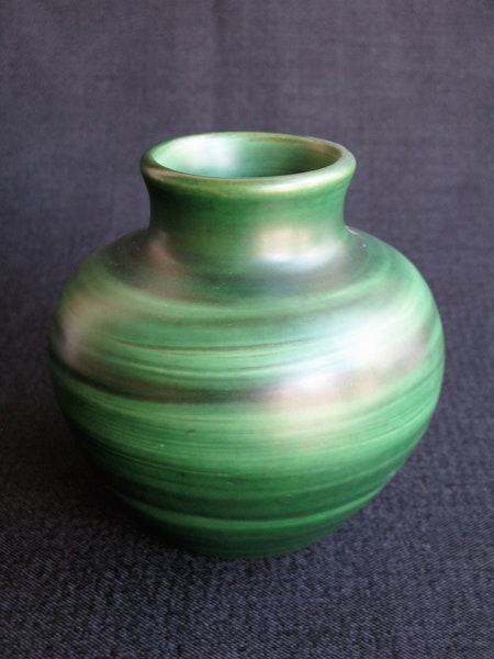 green vase nr 5