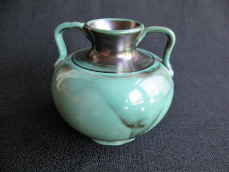 dark green vase 3201