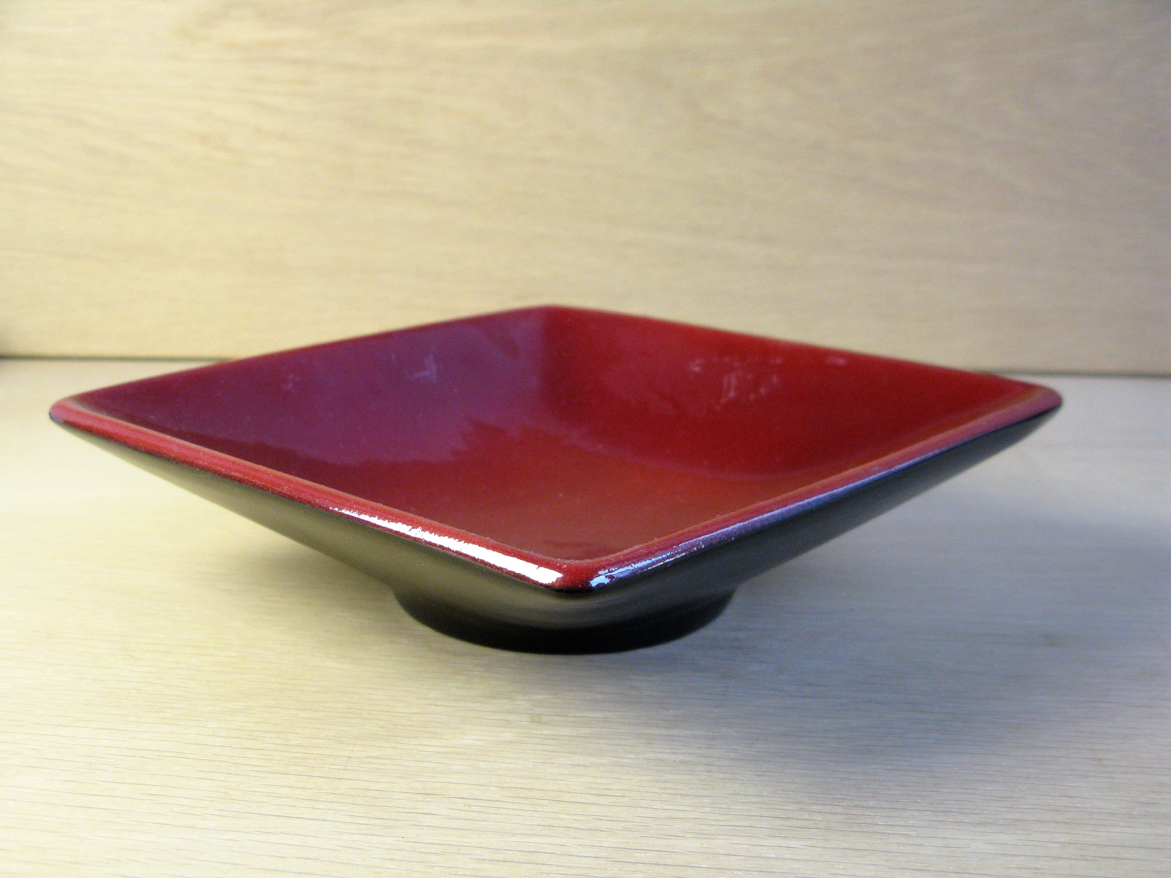 red/black bowl 361