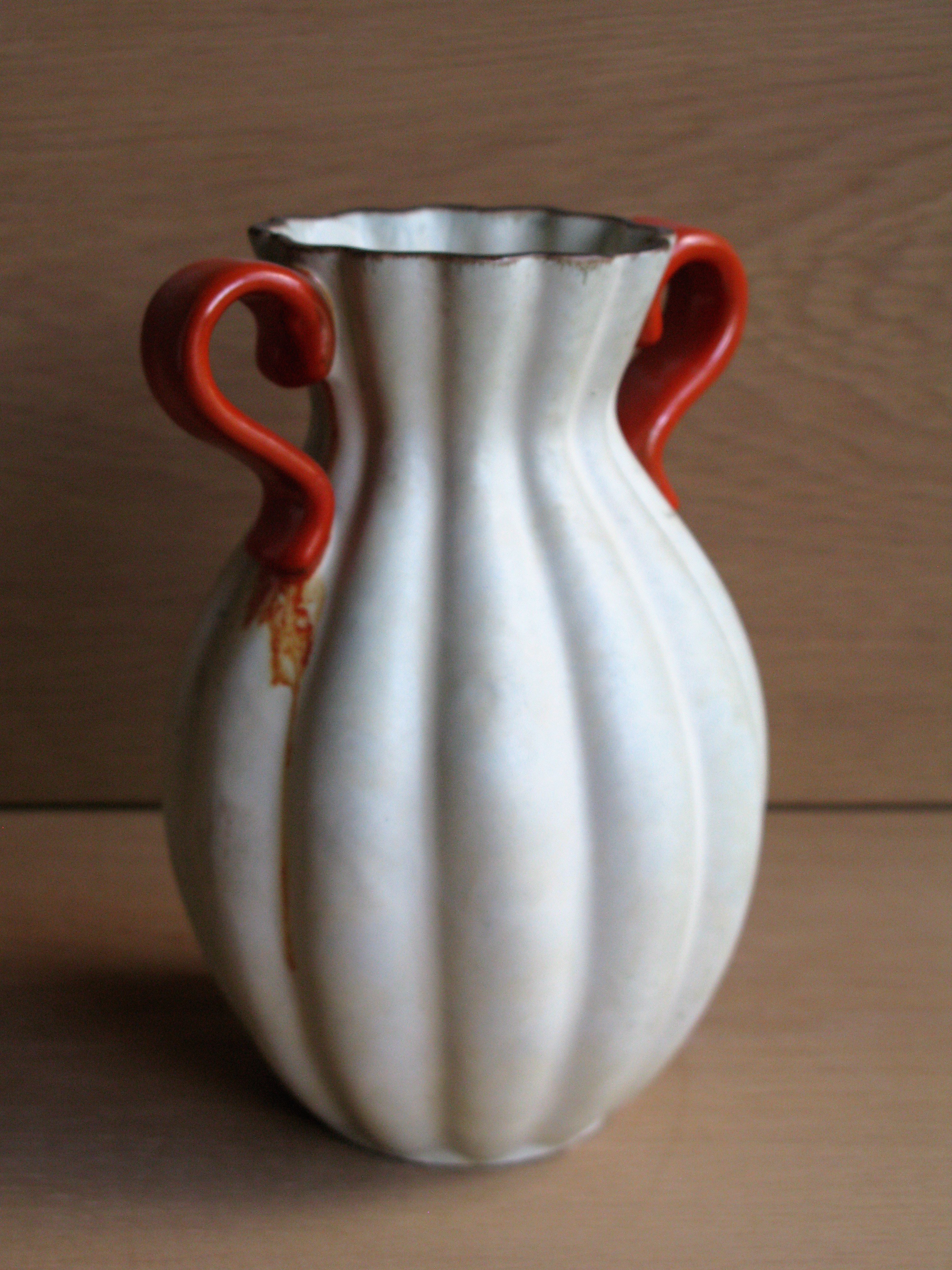 greyish/orange vase 311