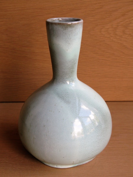 greenish vase 371