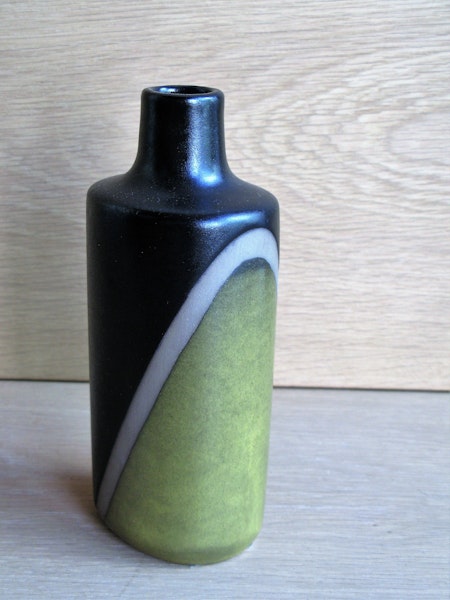 diagonal vase 5066
