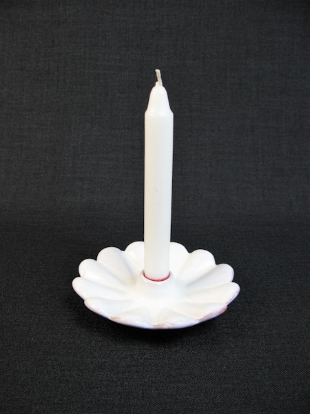 white candle stick 34