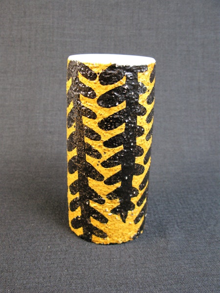 tiger vase 4401