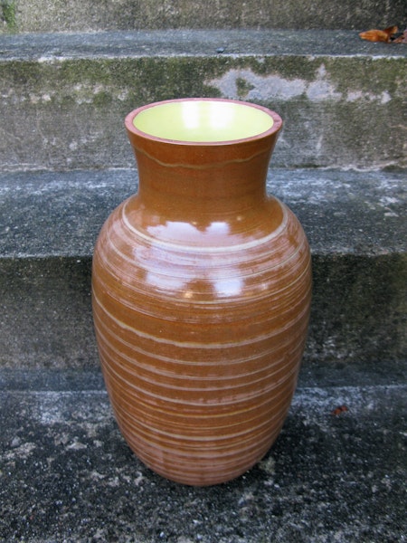 large vase 383