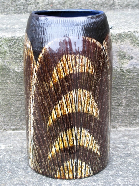 sacra vase 2666