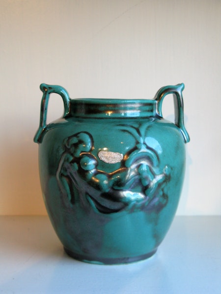 green vase 39