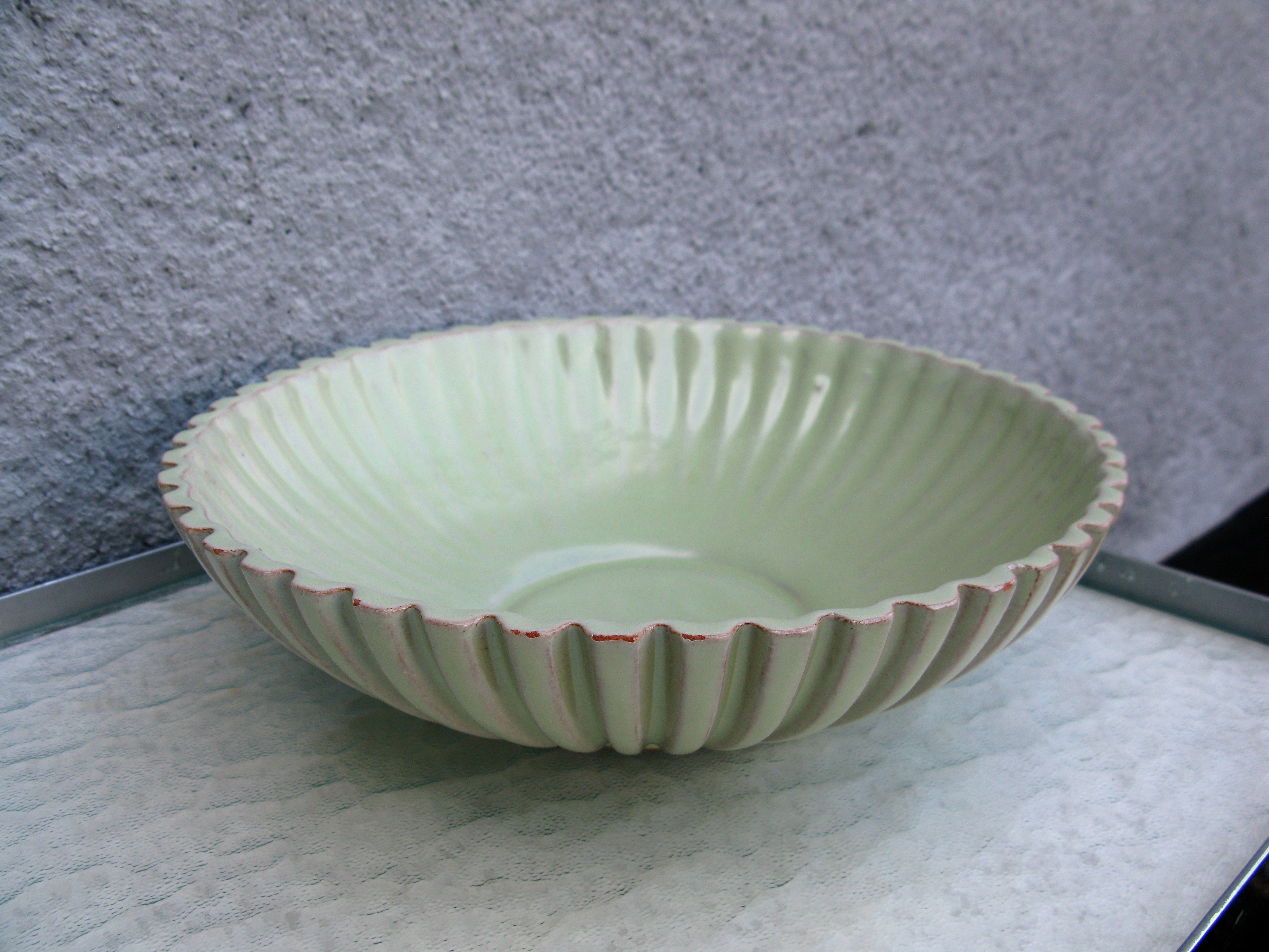 green reffel bowl 258
