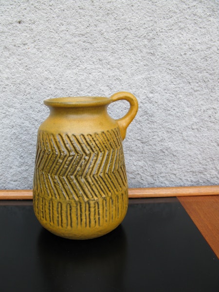 zigzag vase 5006