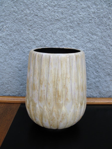 brownish vase 5033