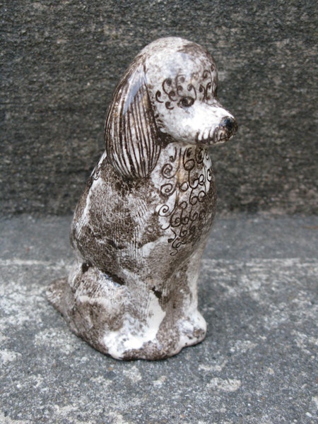 dog figure 1020/110