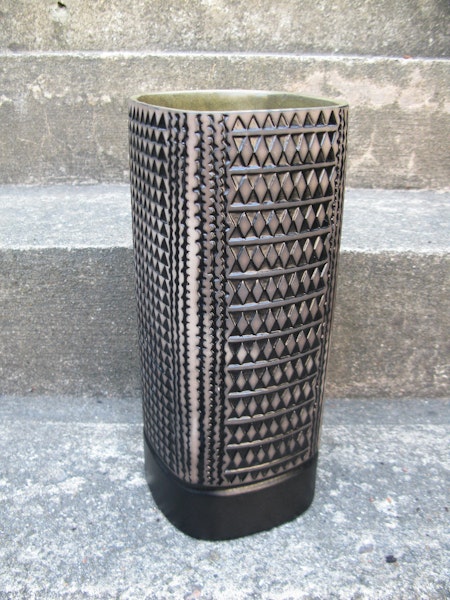 large tapah vase 4096m