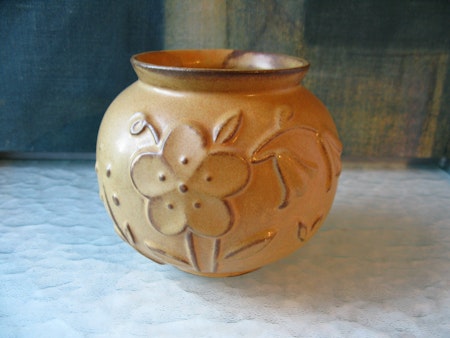 brownish vase 268