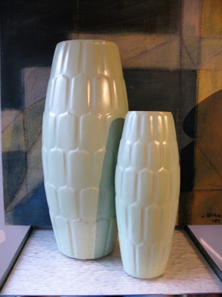 light green capri floor vase 36