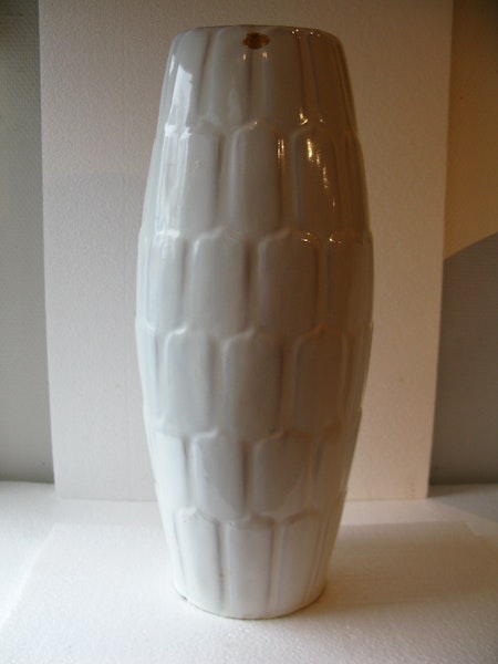 white floor vase 36