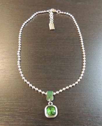 Våga Halsband Grön