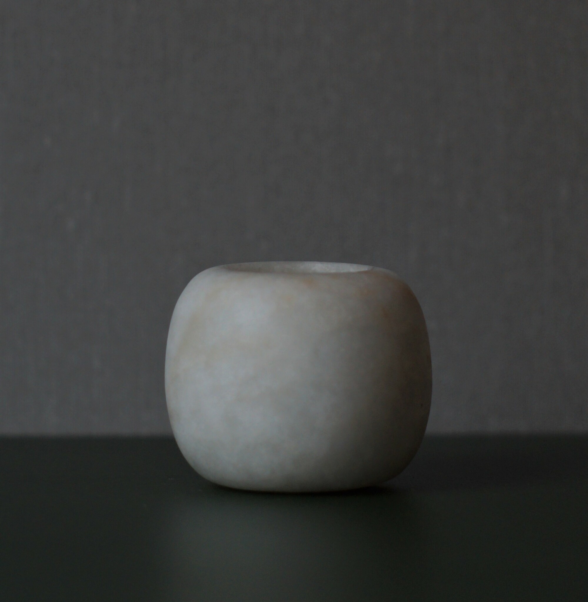 Ljuslykta alabaster 6 cm