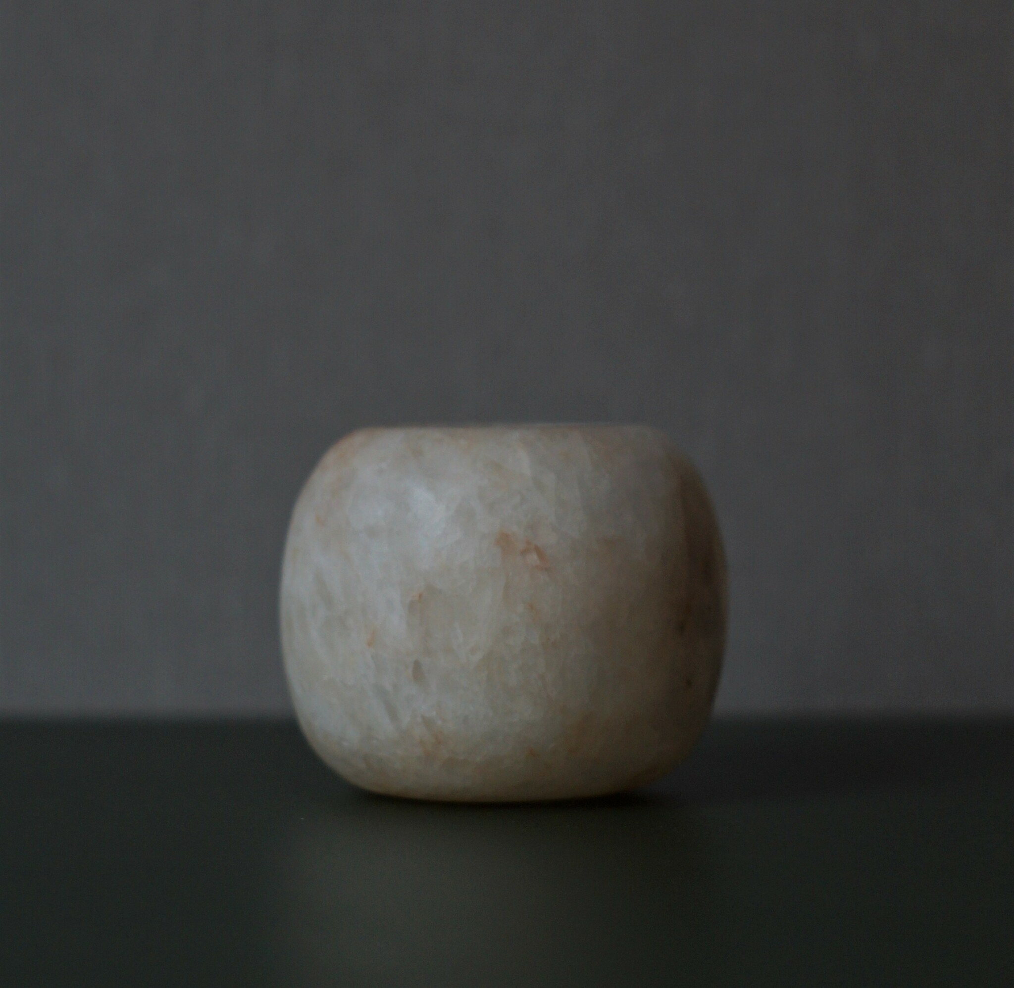 Ljuslykta alabaster 7 cm