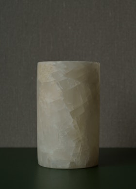 Ljuslykta alabaster 12 cm