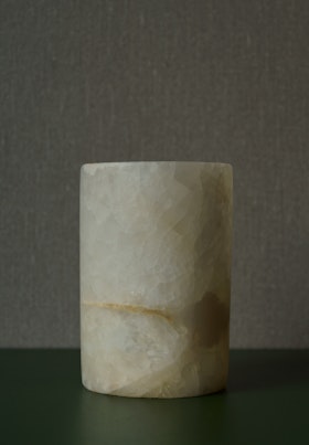Ljuslykta alabaster 11 cm