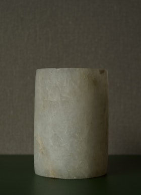 Ljuslykta alabaster 11 cm