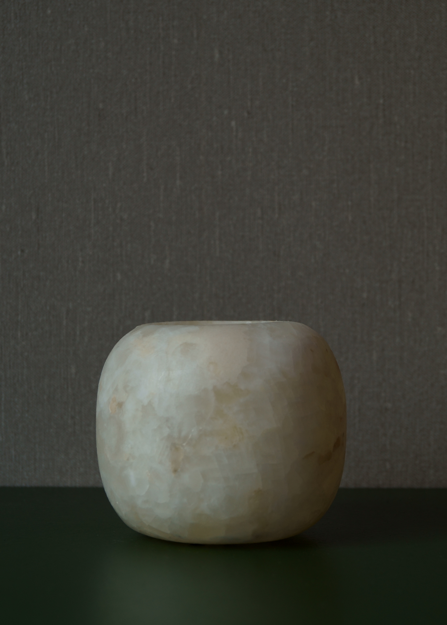 Ljuslykta alabaster 8.5 cm