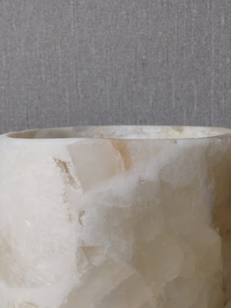 Ljuslykta alabaster 14.5 cm