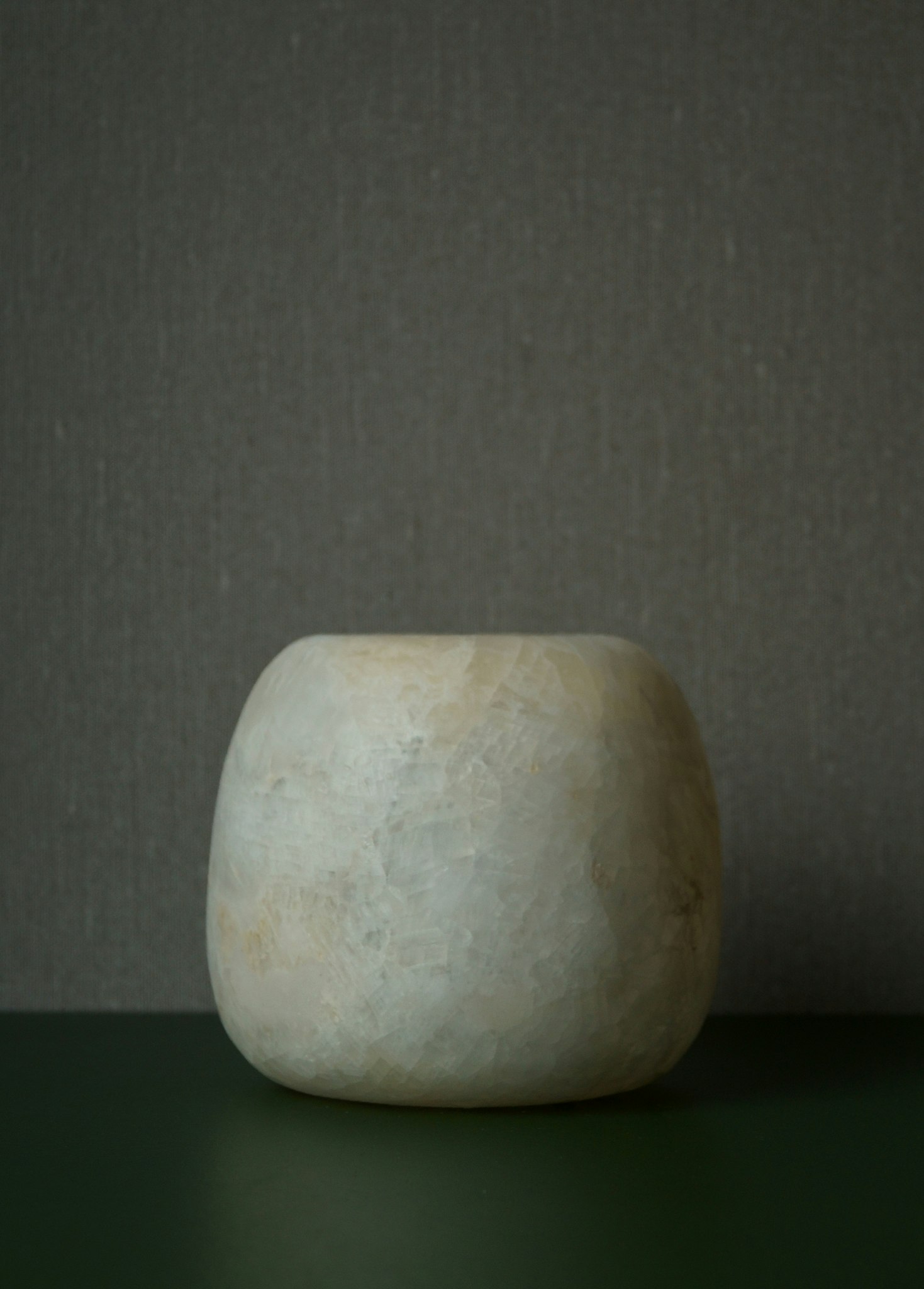 Ljuslykta alabaster 10.5 cm