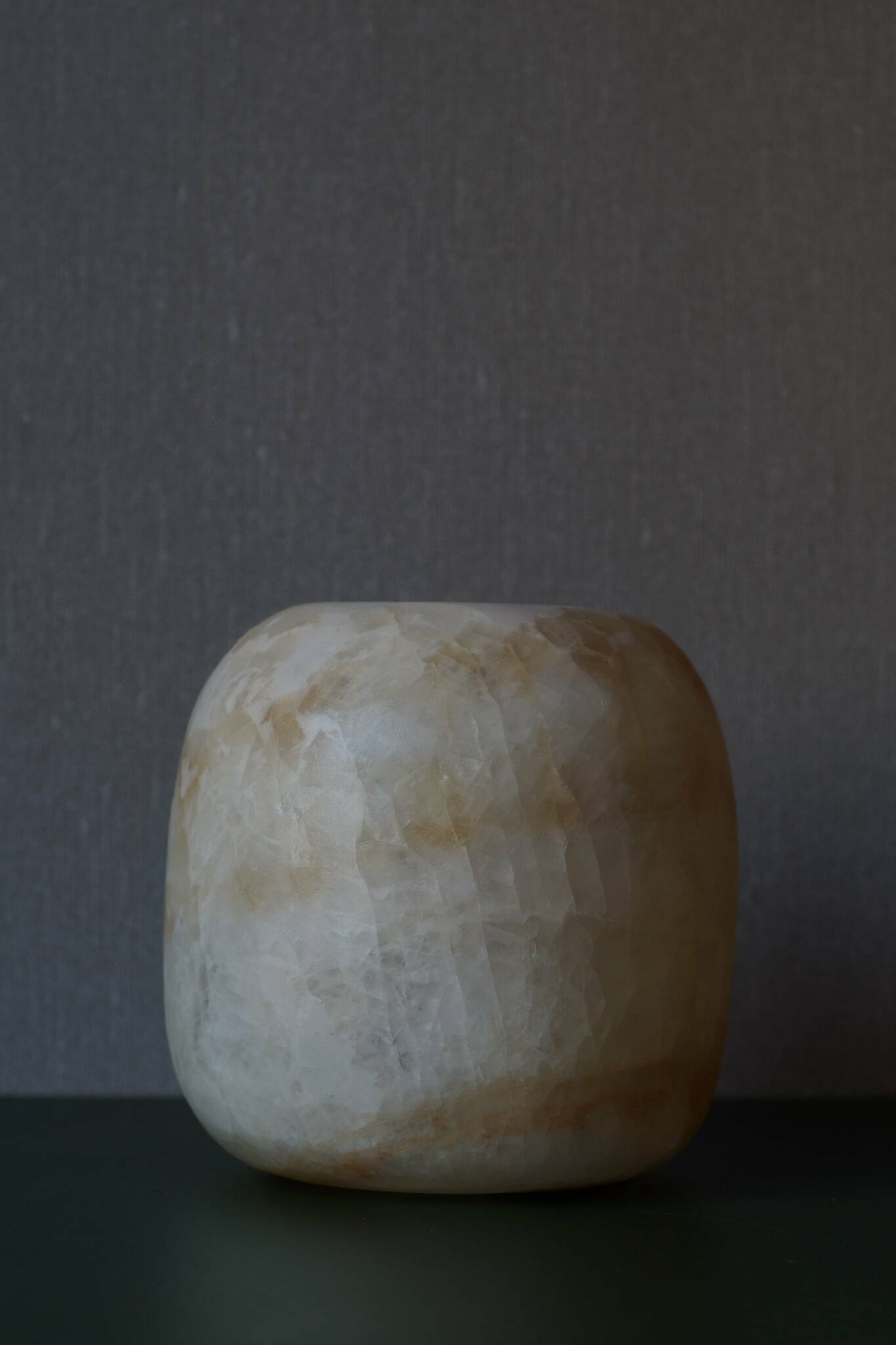 Ljuslykta alabaster 13.5 cm